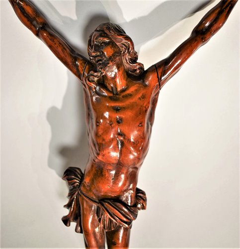 Crucified Christ in boxwood